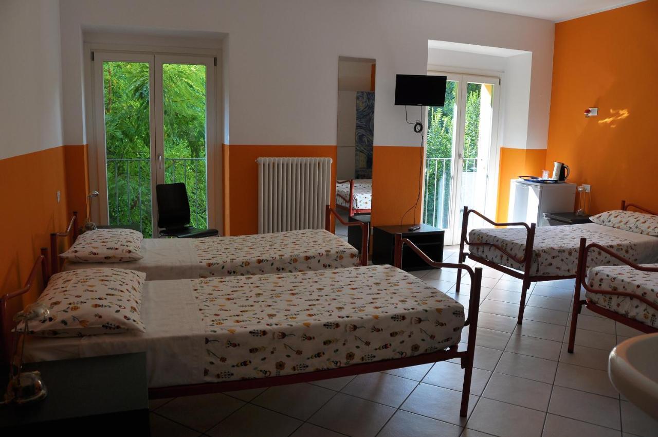 Ostello Residenza Molinatto Oggiono Kültér fotó