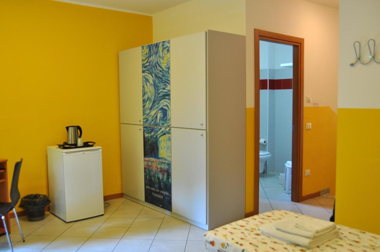 Ostello Residenza Molinatto Oggiono Kültér fotó