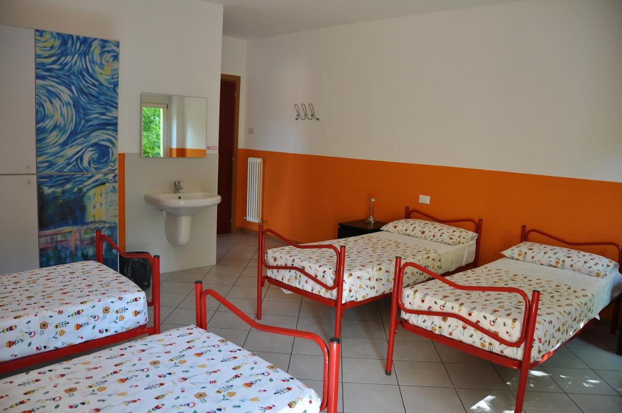 Ostello Residenza Molinatto Oggiono Kültér fotó