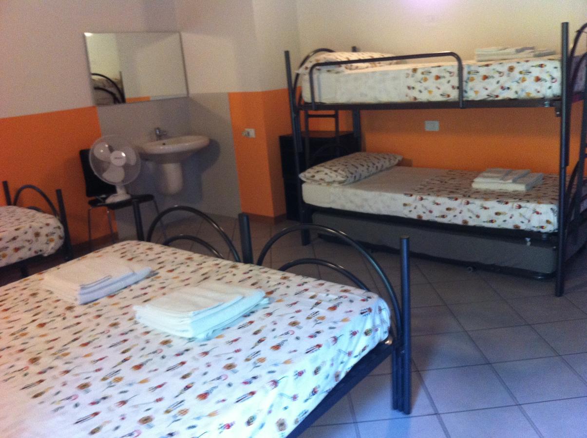 Ostello Residenza Molinatto Oggiono Kültér fotó