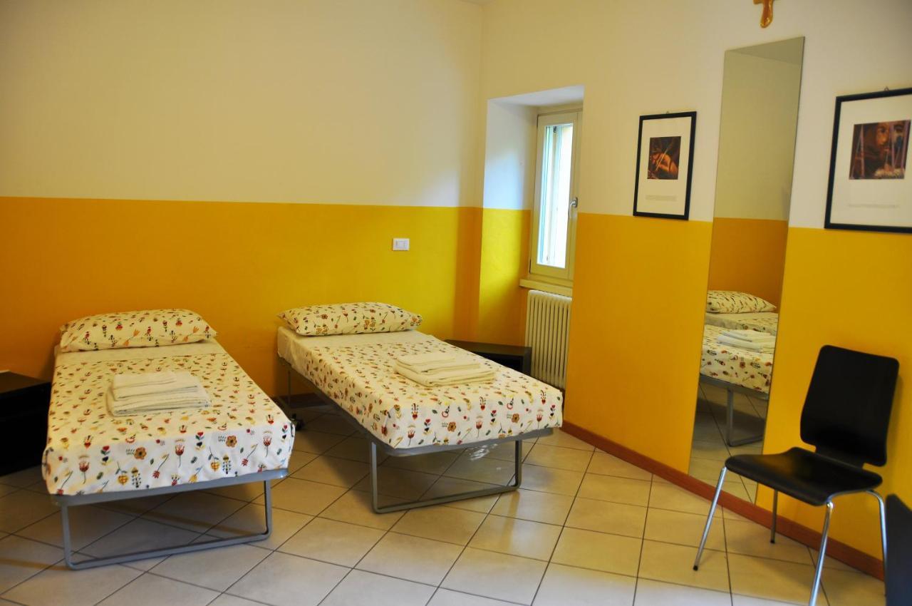 Ostello Residenza Molinatto Oggiono Kültér fotó