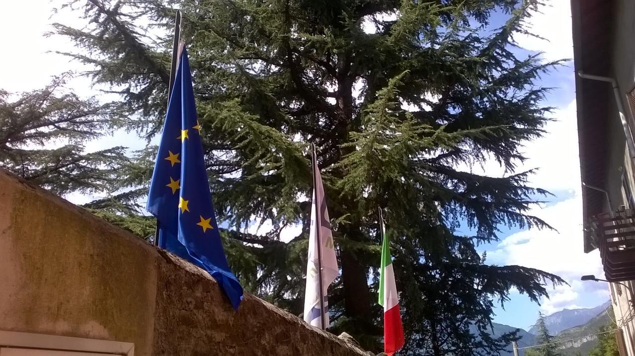Ostello Residenza Molinatto Oggiono Kültér fotó